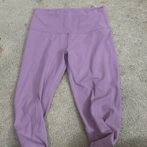 Purple Lululemon leggings 25’ size 6